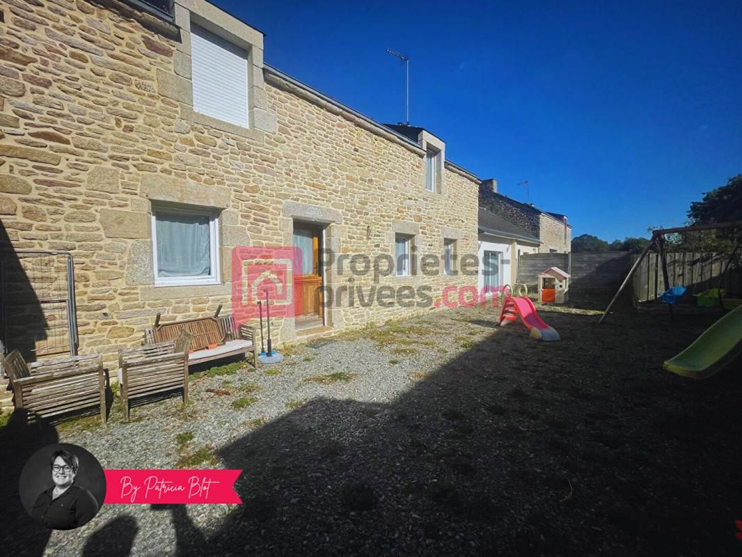 CADEN Grande maison familiale -5 pièces - 160 m² -Calme, espace et confort à la campagne de Caden 1