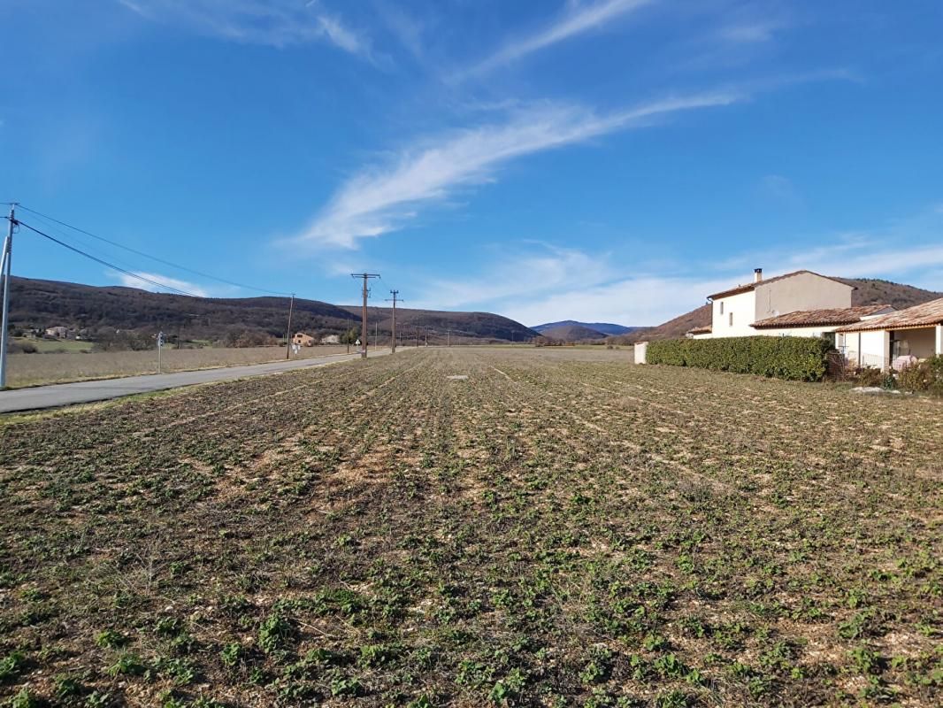 ONGLES Vente terrain constructible et plat 790 m² ONGLES (04230) 2