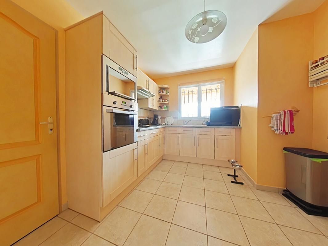 OUVEILLAN Maison Ouveillan 4 pièce(s) 90 m2 4