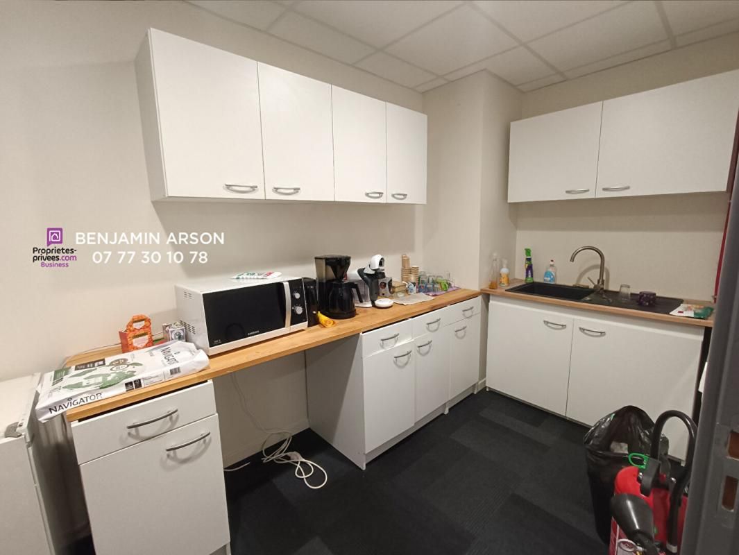 AIX-LES-BAINS AIX LES BAINS - BUREAUX 102 m² 3