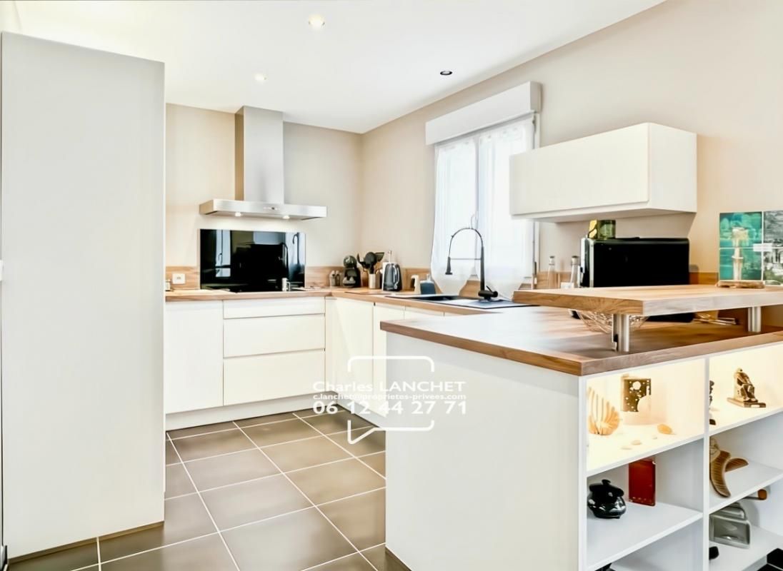 VERTEUIL-SUR-CHARENTE Maison 5 pièces 108 m² 4