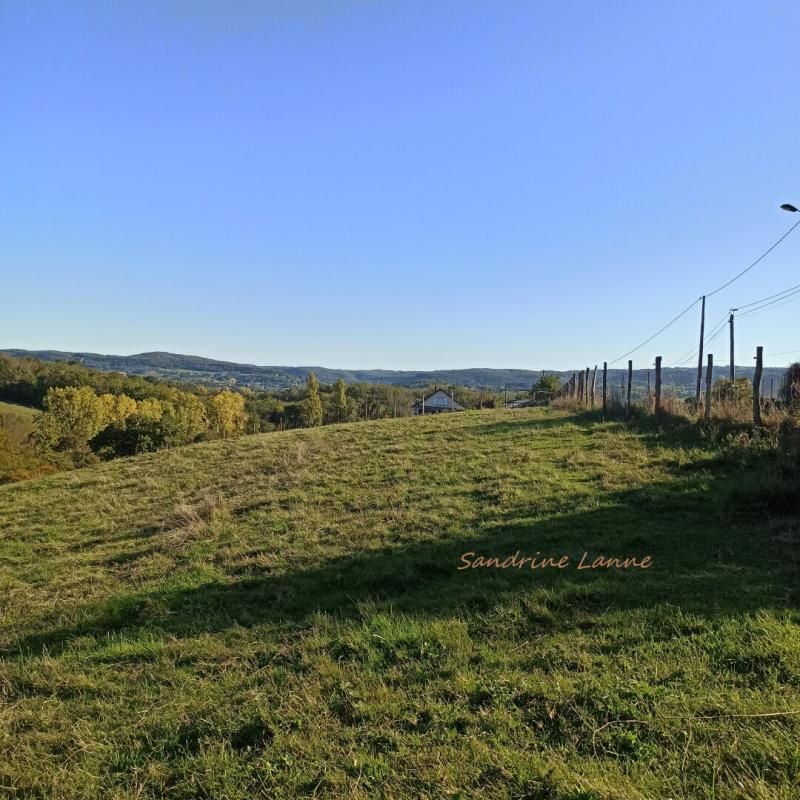 SAINT-PANTALEON-DE-LARCHE 19600  Saint Pantaléon de Larche terrain 1973 m² prix 28 990 euros HAI charge vendeur 2