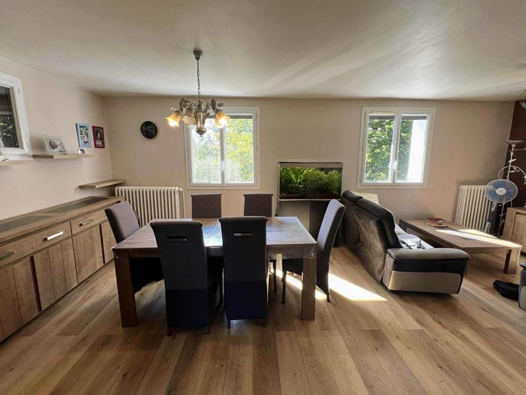 DUSSAC Maison Dussac 5 pièce(s) 80 m2 3