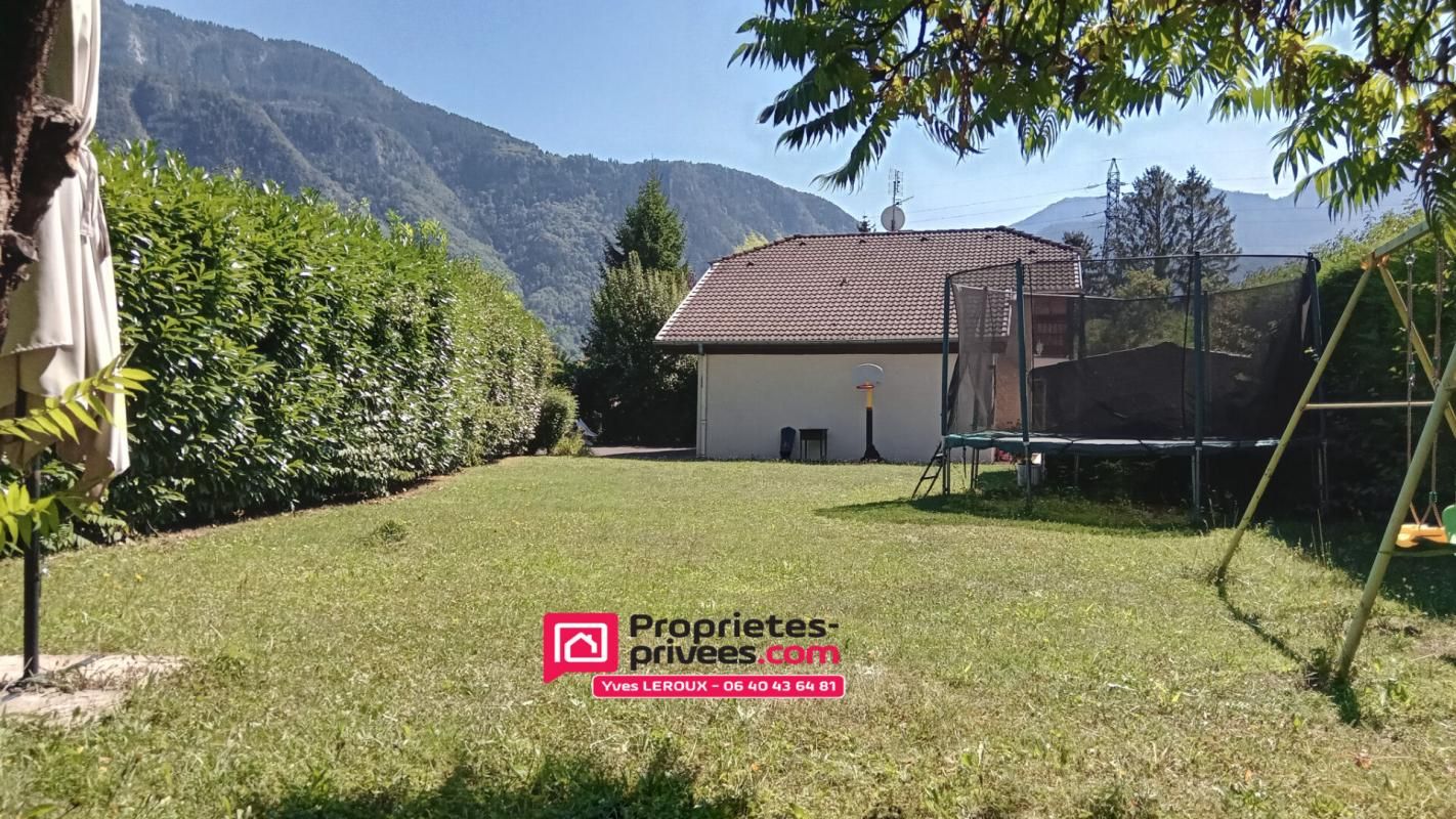 SAINT-PIERRE-EN-FAUCIGNY Terrain Saint Pierre en Faucigny 430 m2 2