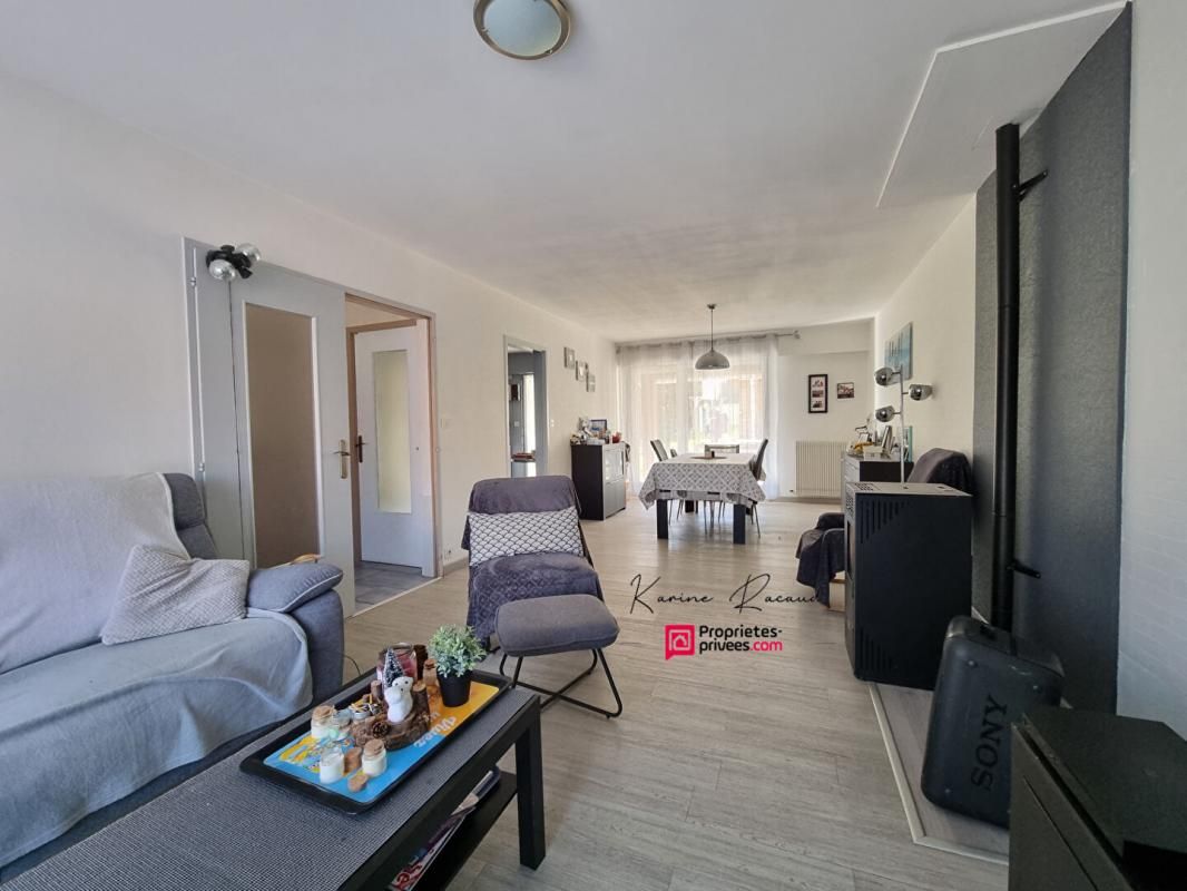LA ROCHE-SUR-YON Maison 7 pièce(s) 125 m2 4