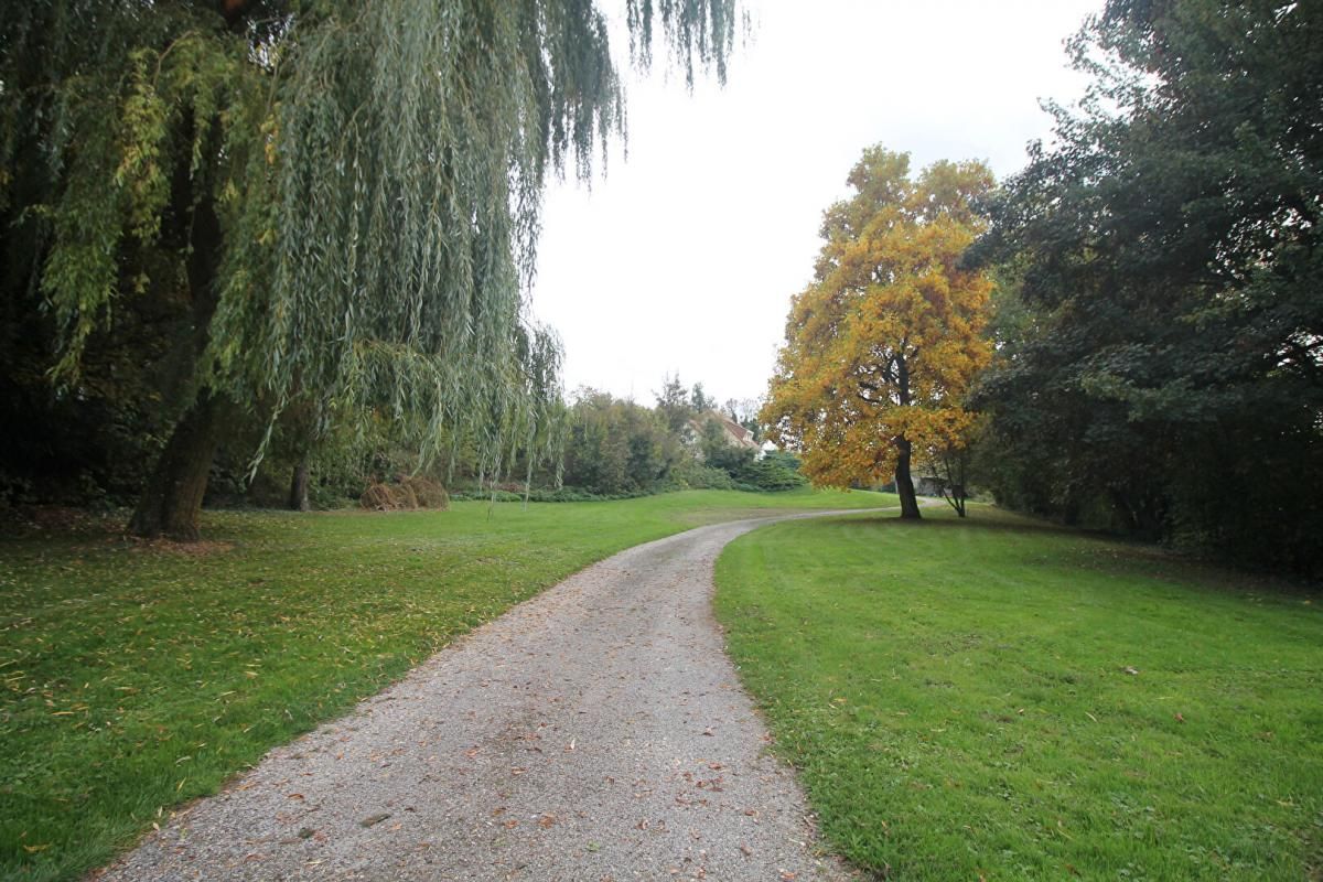 HABARCQ Maison d'architecte Habarcq 5 ch - 158 m²- grand jardin 2