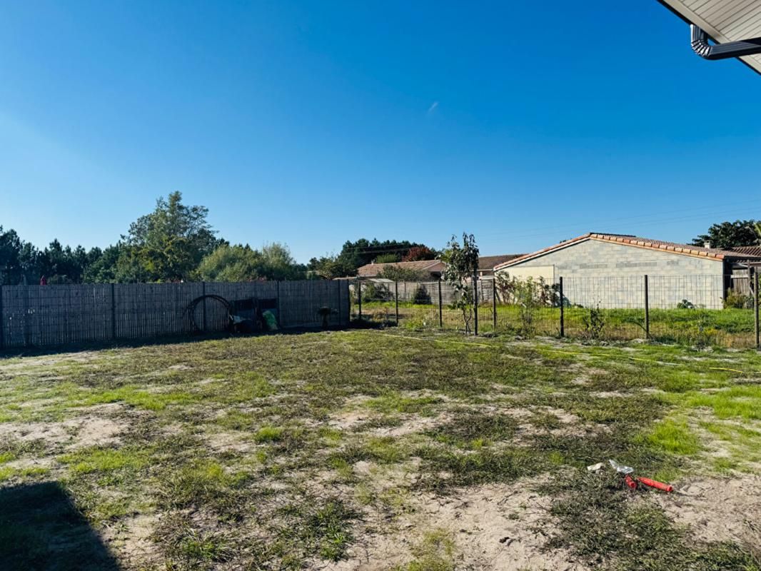 AUDENGE Maison 100 m2 - 4 pièces - Dépendance - Audenge 2
