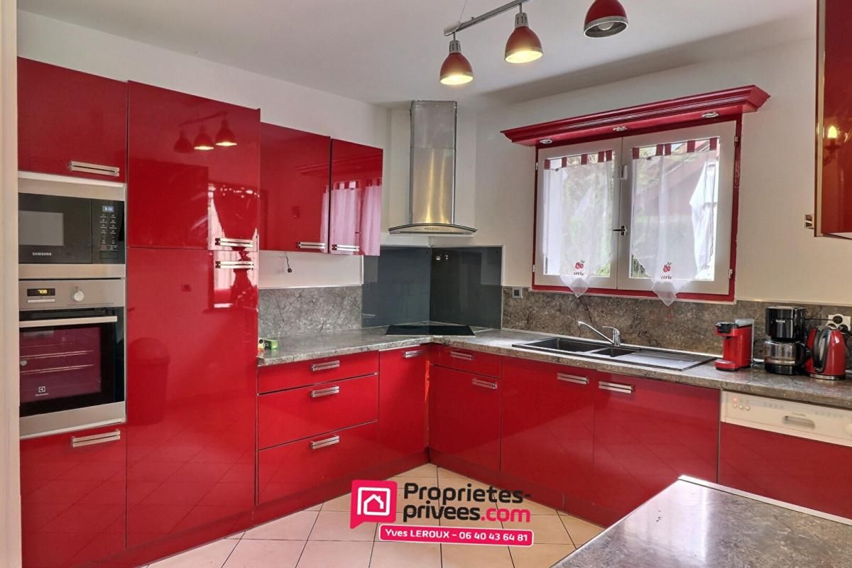 SAINT-PIERRE-EN-FAUCIGNY Maison St Pierre En Faucigny 6 pièces 117 m2 +18m² 4