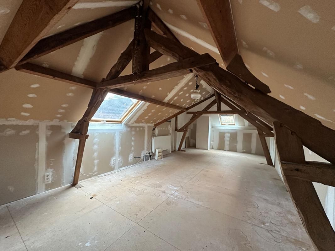 PONT-L'EVEQUE Maison au calme de 143 m² sur 1.5 hectare de prairie 4