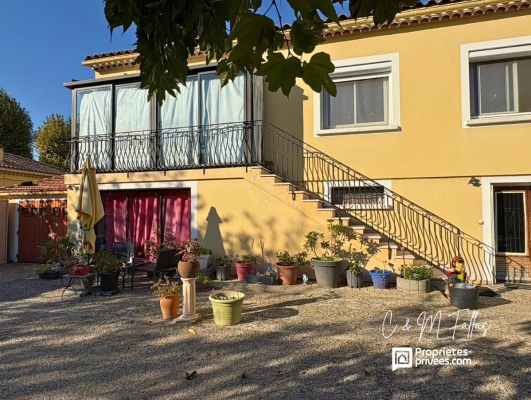 Maison au calme avec double habitation- LAPALUD