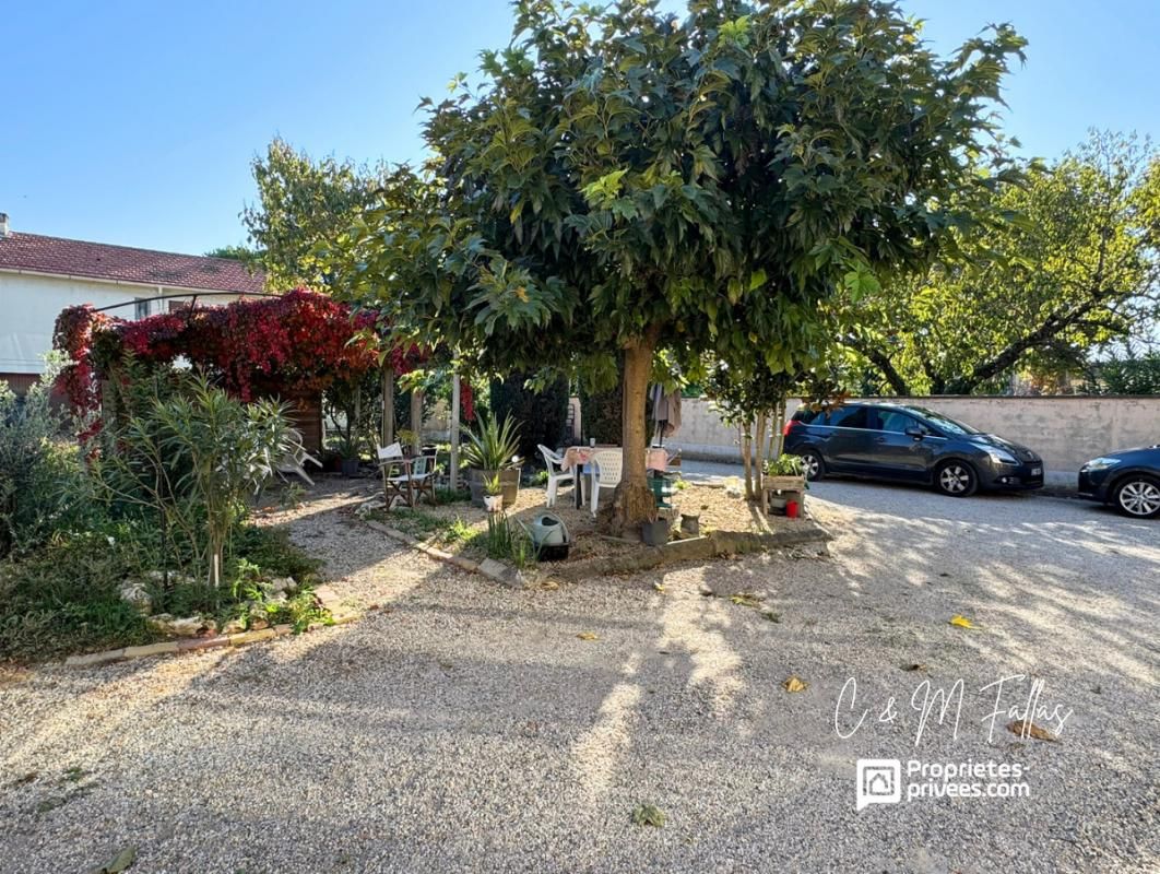 LAPALUD Maison au calme avec double habitation- LAPALUD 3