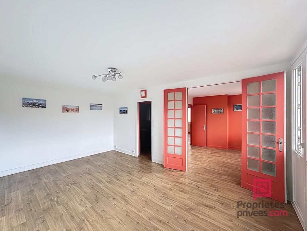 CLAMART Appartement Clamart 4 pièce(s) 75m2 + Cave 2