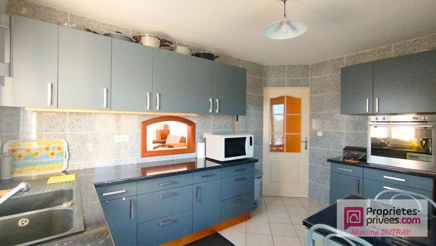 VENDOME Maison 8 pièces 190m² - dépendance 3