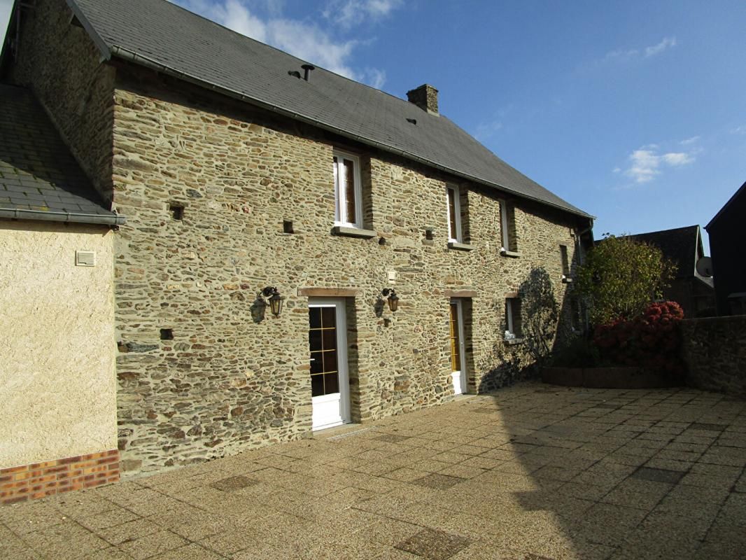 SAINT-LO Maison Saint Lo 6 pièce(s) 128 m2 2