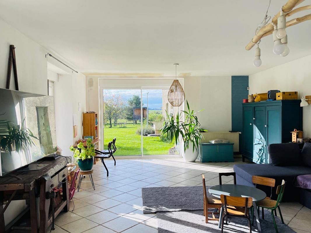 BULGNEVILLE Maison Bulgneville 6 pièce(s) 222 m2 1
