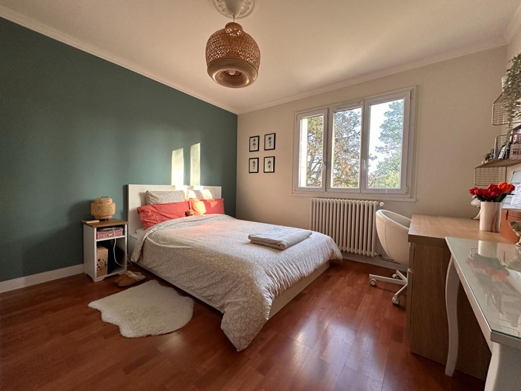 SAINT-SEBASTIEN-SUR-LOIRE APPARTEMENT TYPE 4 - 82m² SAINT SEBASTIEN SUR LOIRE 4