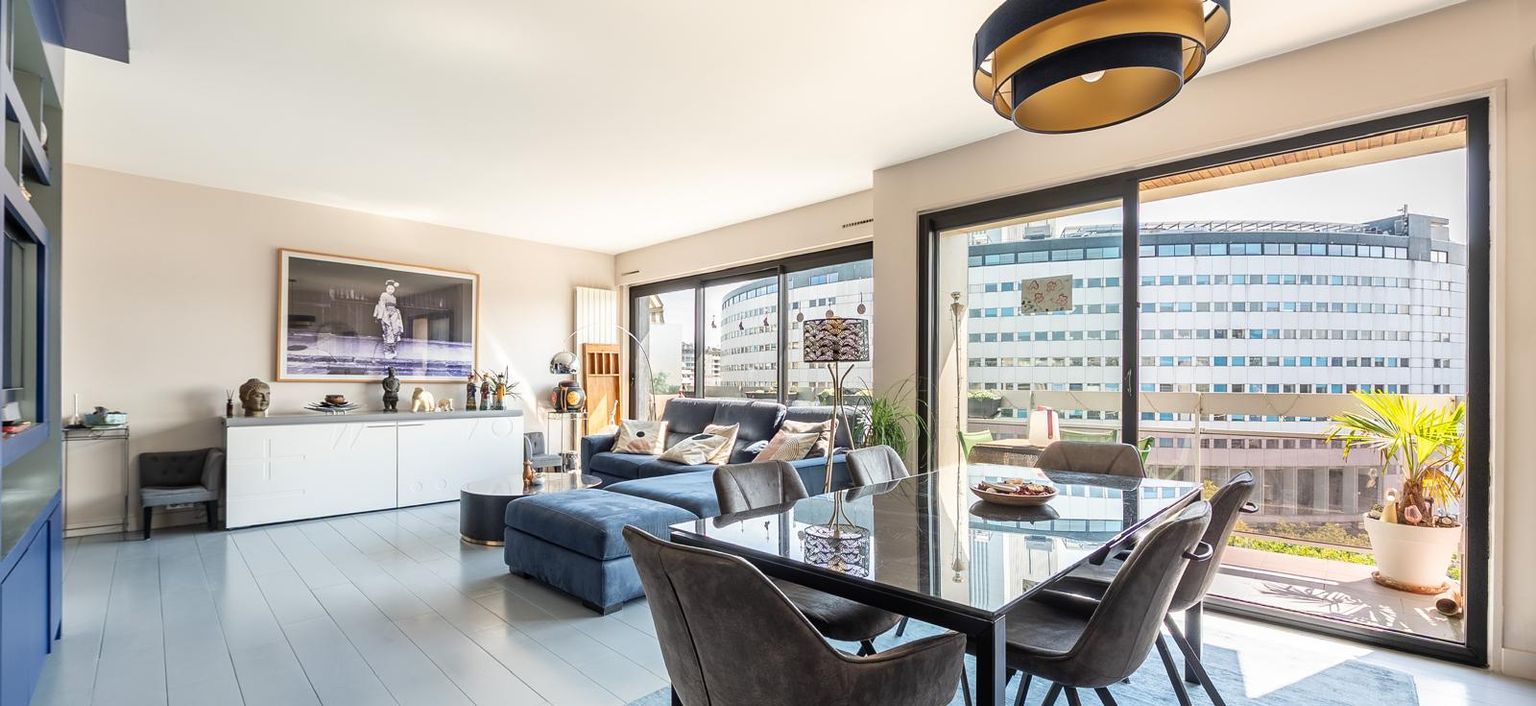 PARIS-16E-ARRONDISSEMENT Appartement 95 m2 duplex et rooftop 30m2 vue Tour Eiffel, 23m2 de balcons et terrasses Passy Paris 16e 4