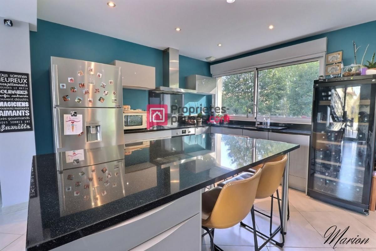 MONTIERS Charmant pavillon  à Montiers 2