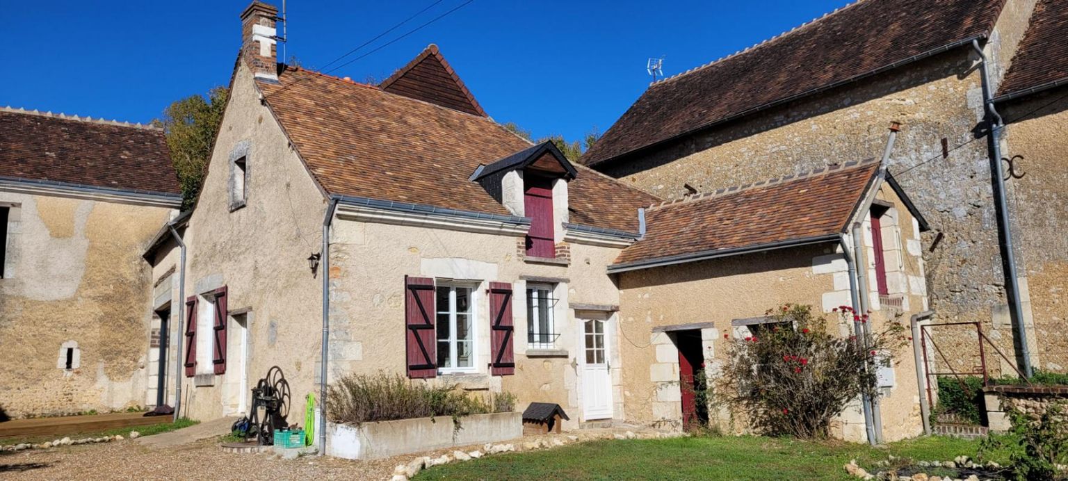 MAISON DE VILLAGE A MAZANGE