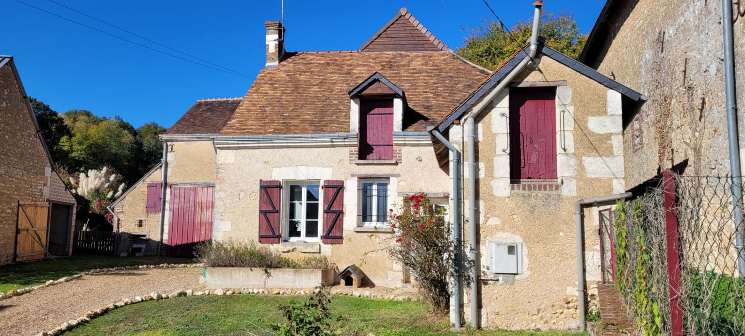 VILLIERS-SUR-LOIR MAISON DE VILLAGE A MAZANGE 2