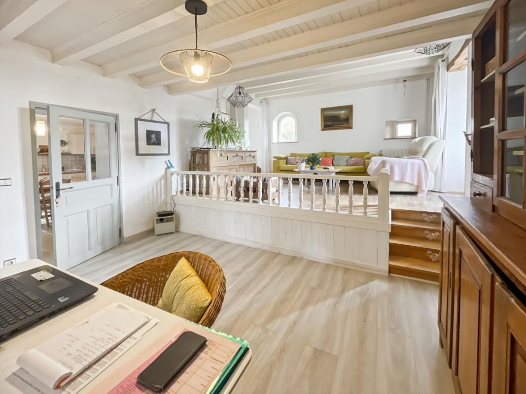 AUMONT Aumont (39) - Maison - 125m2 - 4 chambres - Jardin arboré 3