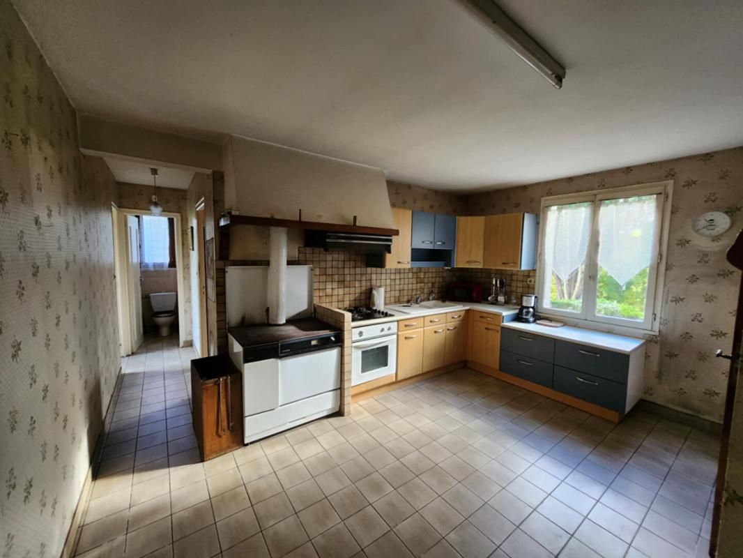 ISIGNY-LE-BUAT Maison Isigny Le Buat 5 pièce(s) 102 m2 3