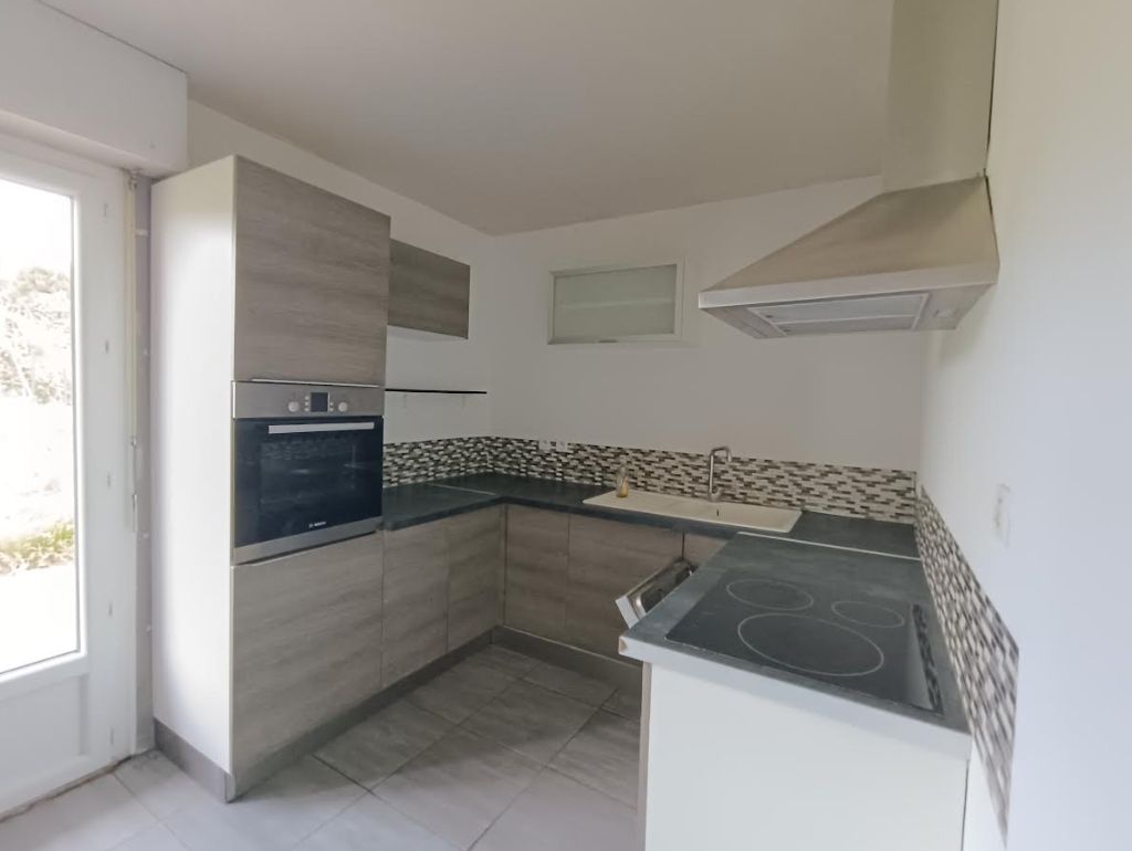 CARHAIX-PLOUGUER 29270 Carhaix maison de 107 m² proches toutes commodités 3 chambres 3