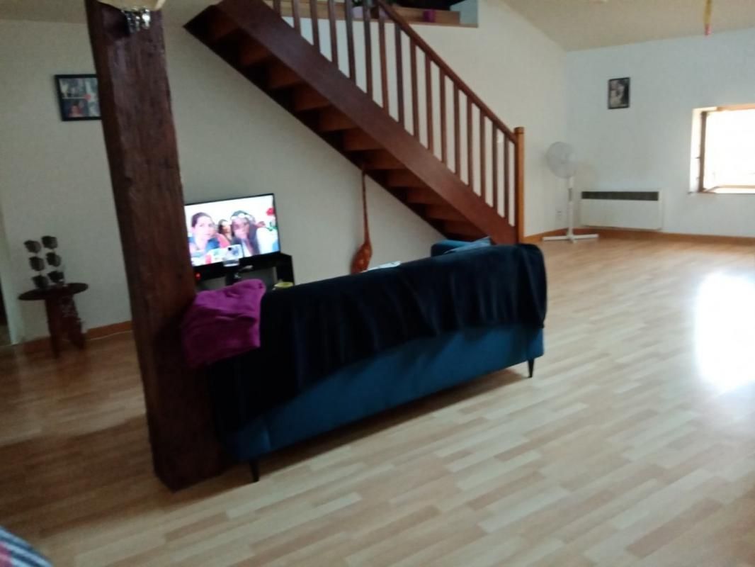 DARNEY Appartement 4 pièce(s) 92 m2 1