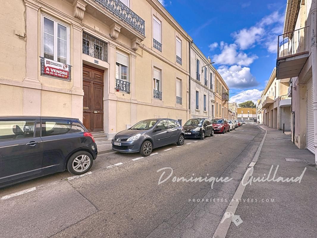 NIMES A vendre Nîmes -Rue de la biche 3