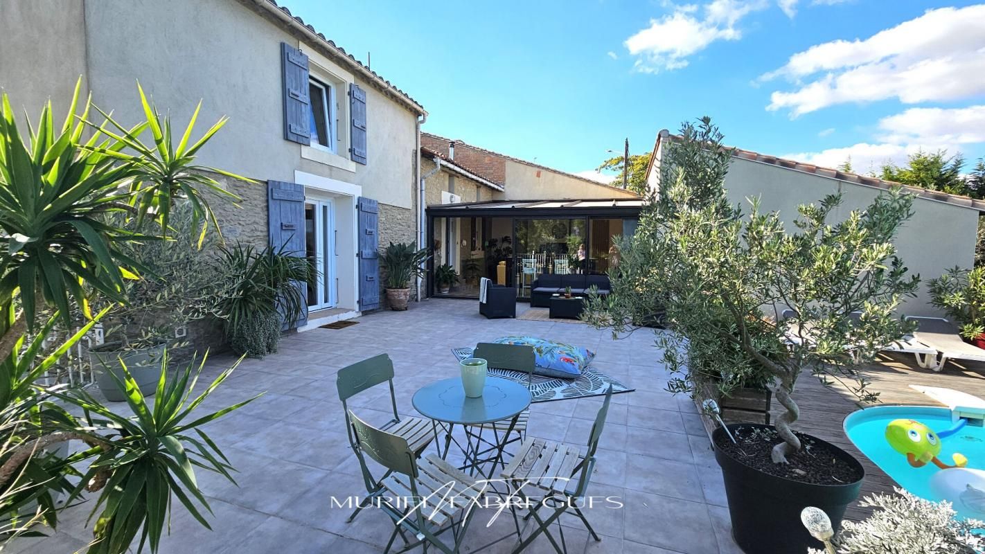 SAINT-MARTIN-LALANDE Maison Saint Martin Lalande, 6 pièces, 5 CH, piscine, studio 1