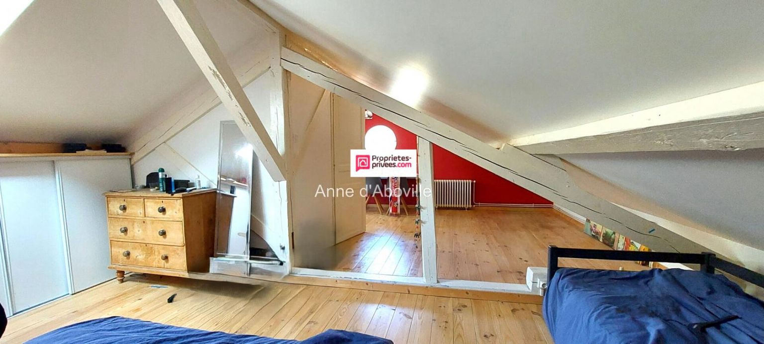TASSIN-LA-DEMI-LUNE Maison 8 pièce(s) 190 m2 3