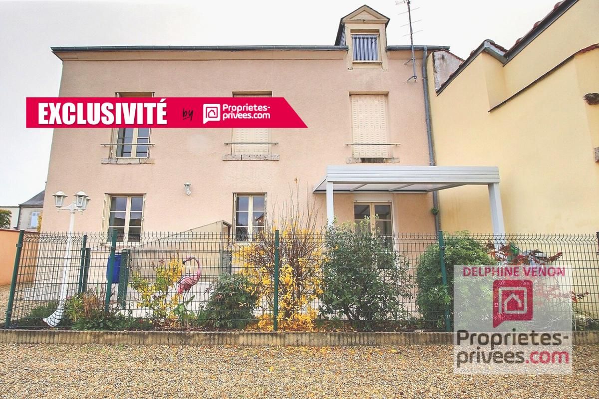 CHATEAUNEUF-SUR-LOIRE Exclusivité - Appartement T3 avec terrasse, cave et parking dans le centre ville de Châteauneuf Sur Loire 1