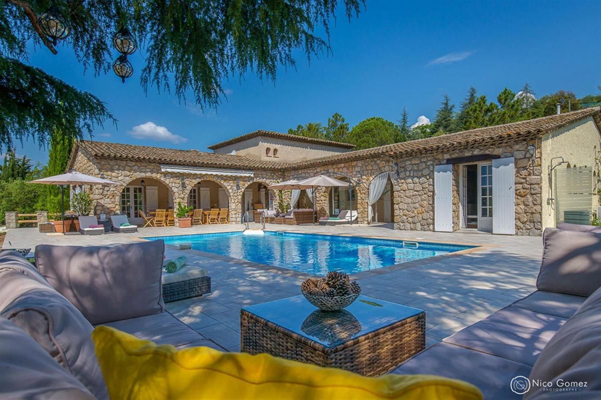 Bastide de charme 350m² quartier résidentiel
