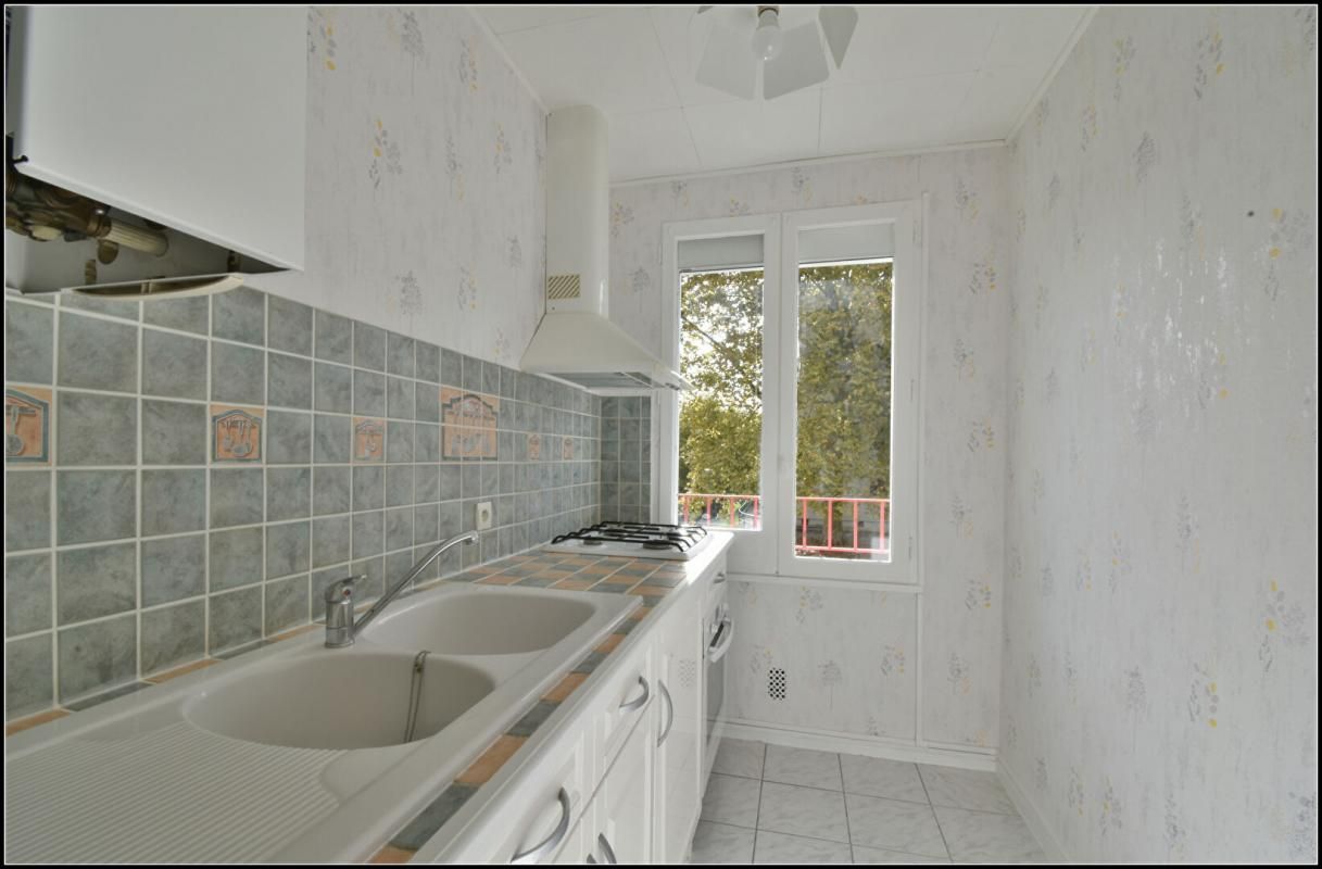 MOURENX Appartement Mourenx T3 -   57.38 m2 4