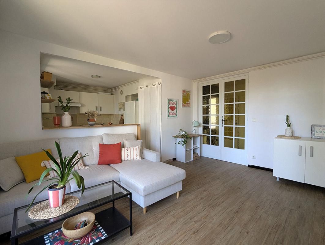 ALES Appartement T4 - 67.52m² - 3 chambres - climatisation - balcon - loggia - garage - cave 2