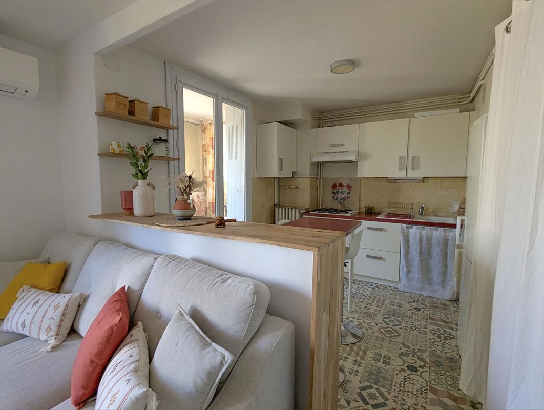 ALES Appartement T4 - 67.52m² - 3 chambres - climatisation - balcon - loggia - garage - cave 4