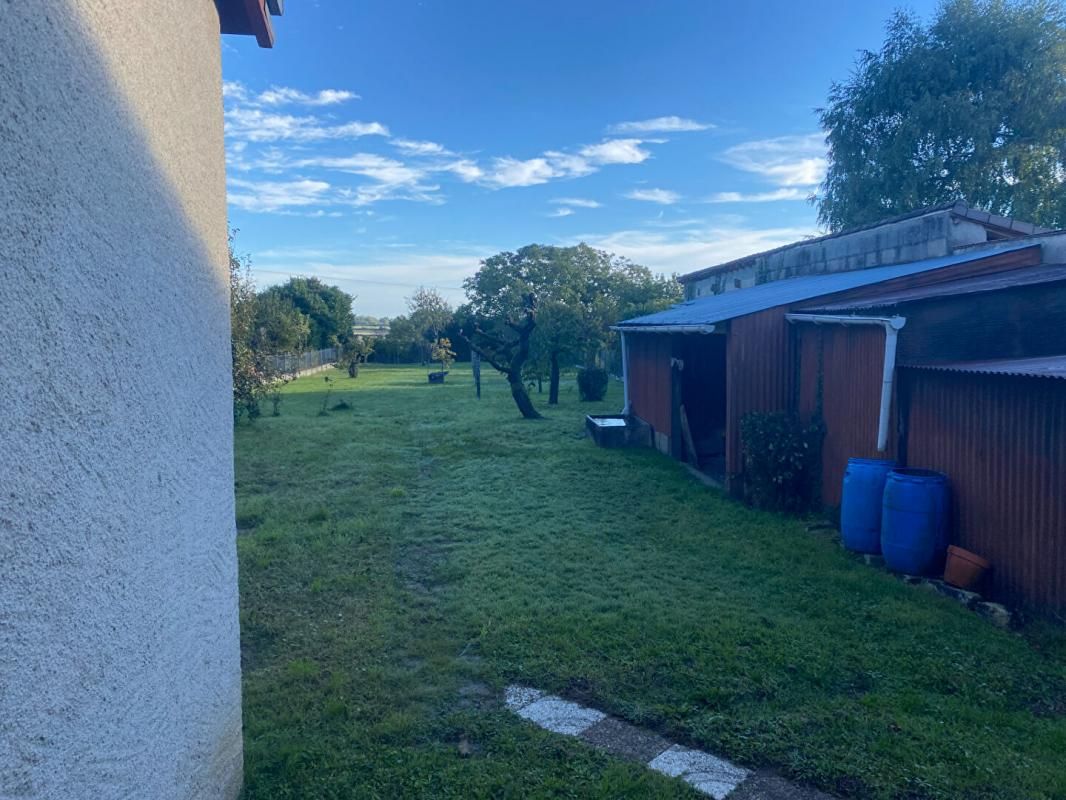 LE BLANC Maison Le Blanc 3 pièce(s) 80 m2 4