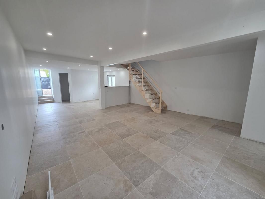 MAGNAC-SUR-TOUVRE Maison  4 pièce(s) EXCLUSIVITE  Crit réf 426115 2