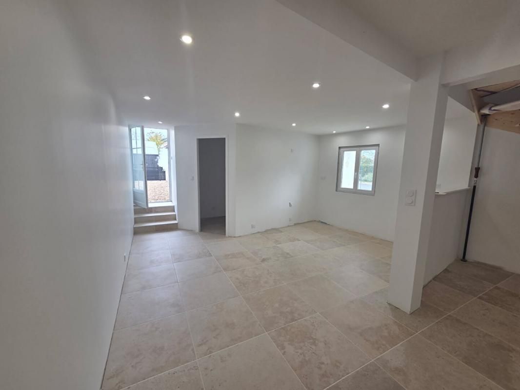 MAGNAC-SUR-TOUVRE Maison  4 pièce(s) EXCLUSIVITE  Crit réf 426115 3