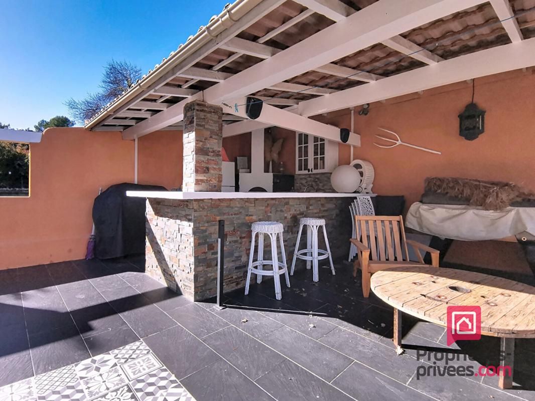 SAINT-MAXIMIN-LA-SAINTE-BAUME Maison avec double habitation, Saint Maximin La Sainte Baume 83470 3