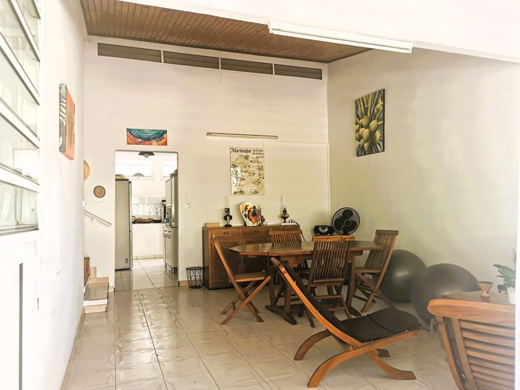 LE LORRAIN Maison meublée Le Lorrain 4 pièce(s) 81 m2 3