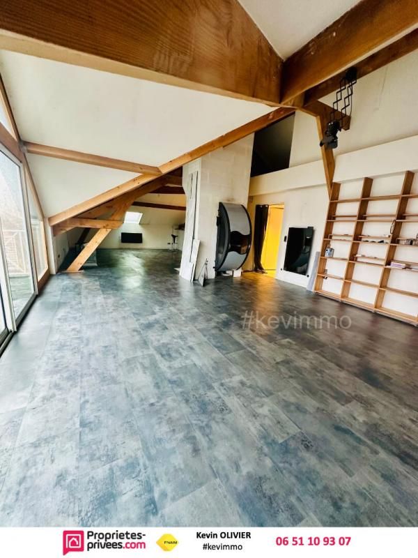 BRUAY-LA-BUISSIERE Dernier étage, lumière et modernité au coeur de Bruay-la-Buissière 4