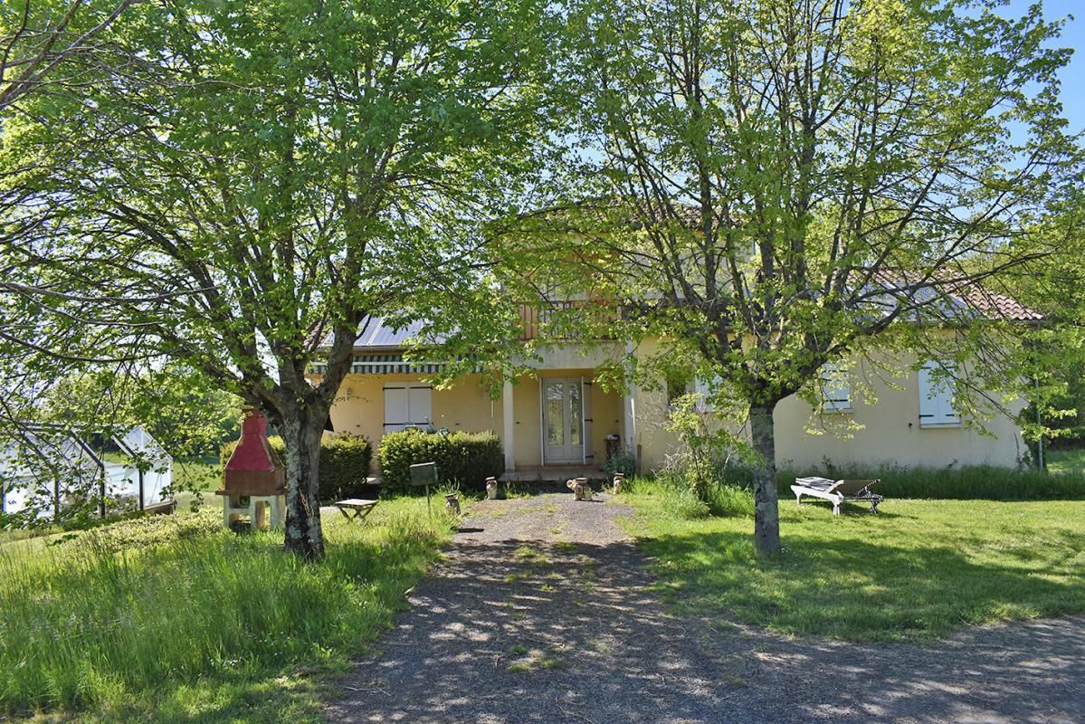 SAINT-GENIES Maison Saint Geniès 7 pièce(s) 160 m2 3