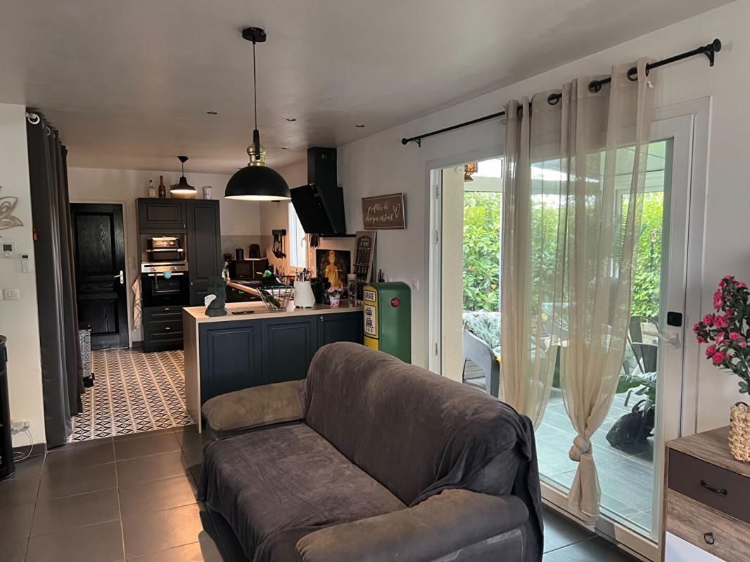 PLOUGUENAST Maison Plouguenast Langast 6 pièce(s) 128 m2 2