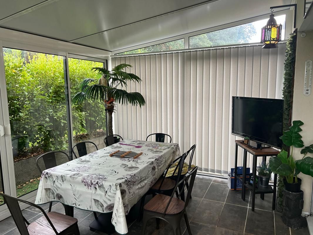 PLOUGUENAST Maison Plouguenast Langast 6 pièce(s) 128 m2 4