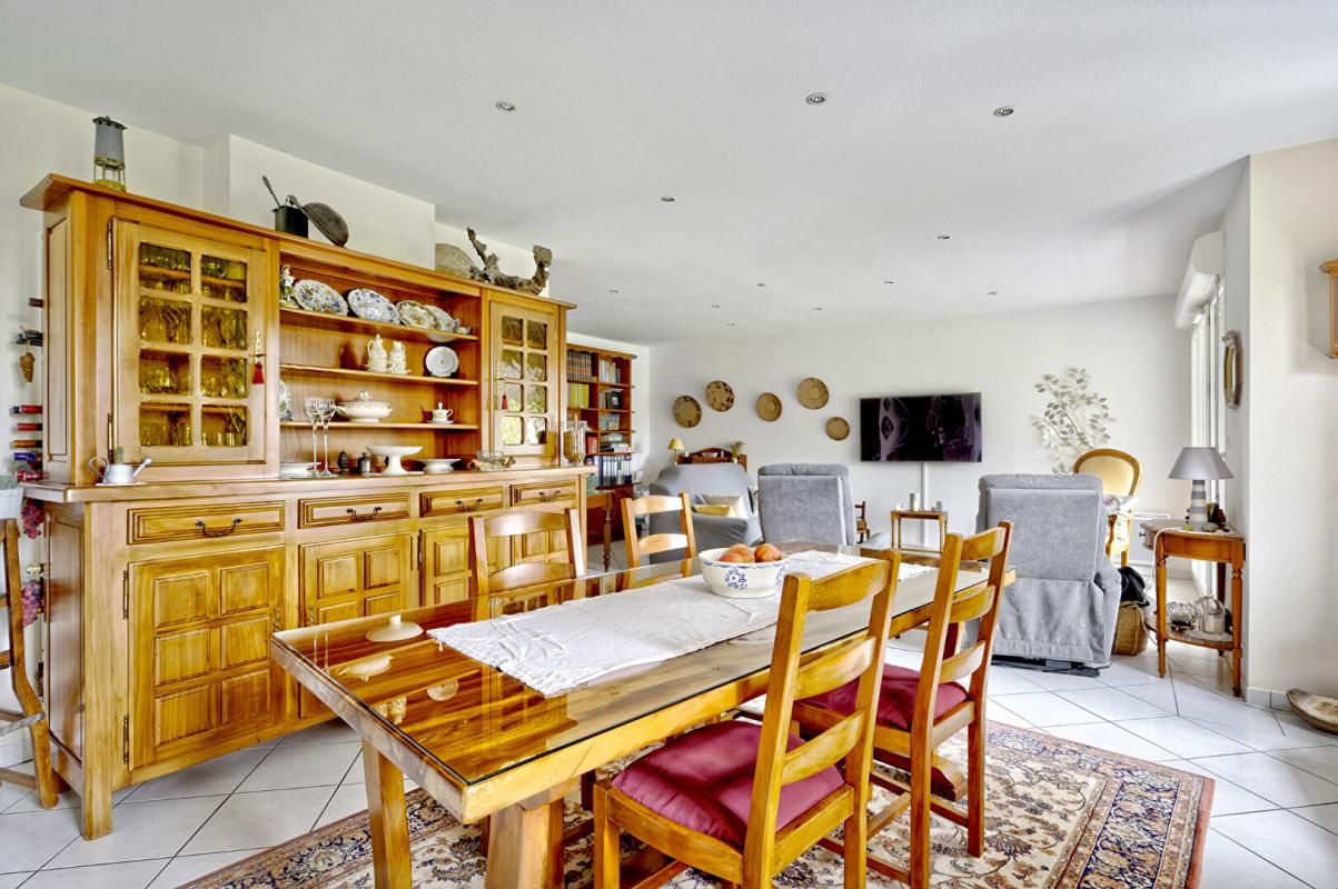 LANTON Appartement d'exception de 111 m² avec terrasses et 4 stationnements ? LANTON (33138) 3