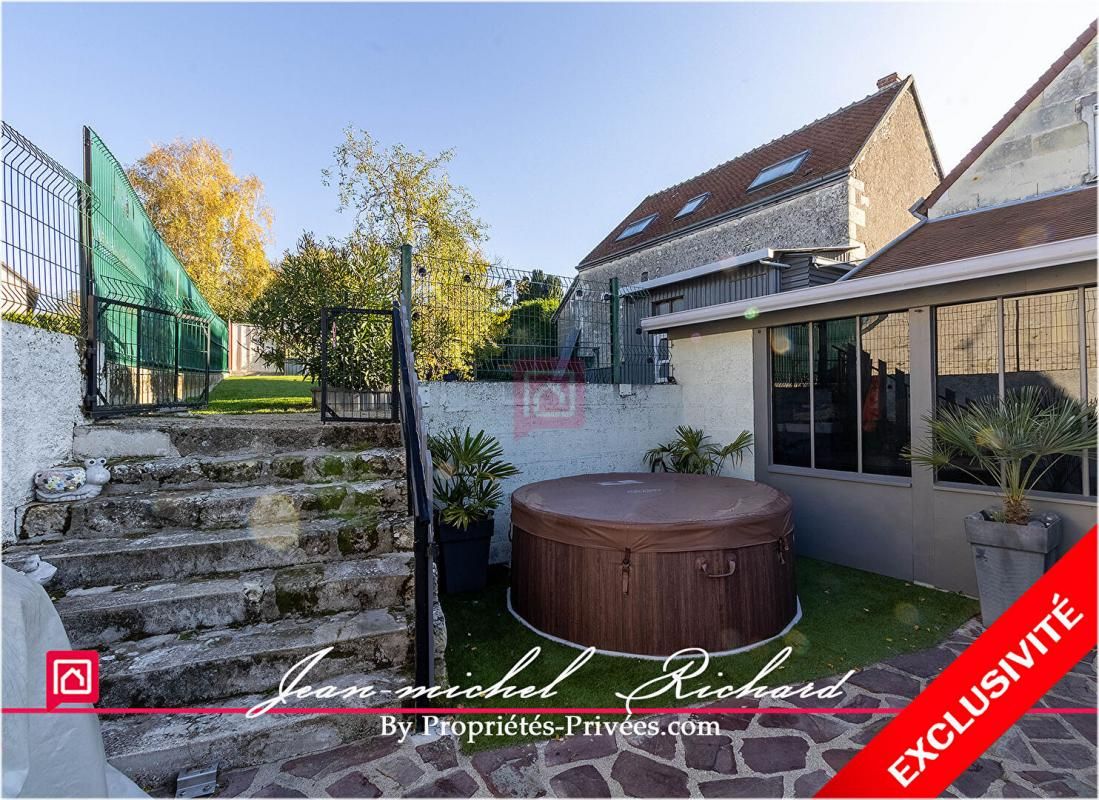 Maison Noyers Sur Cher 8 pièce(s) 210 m2