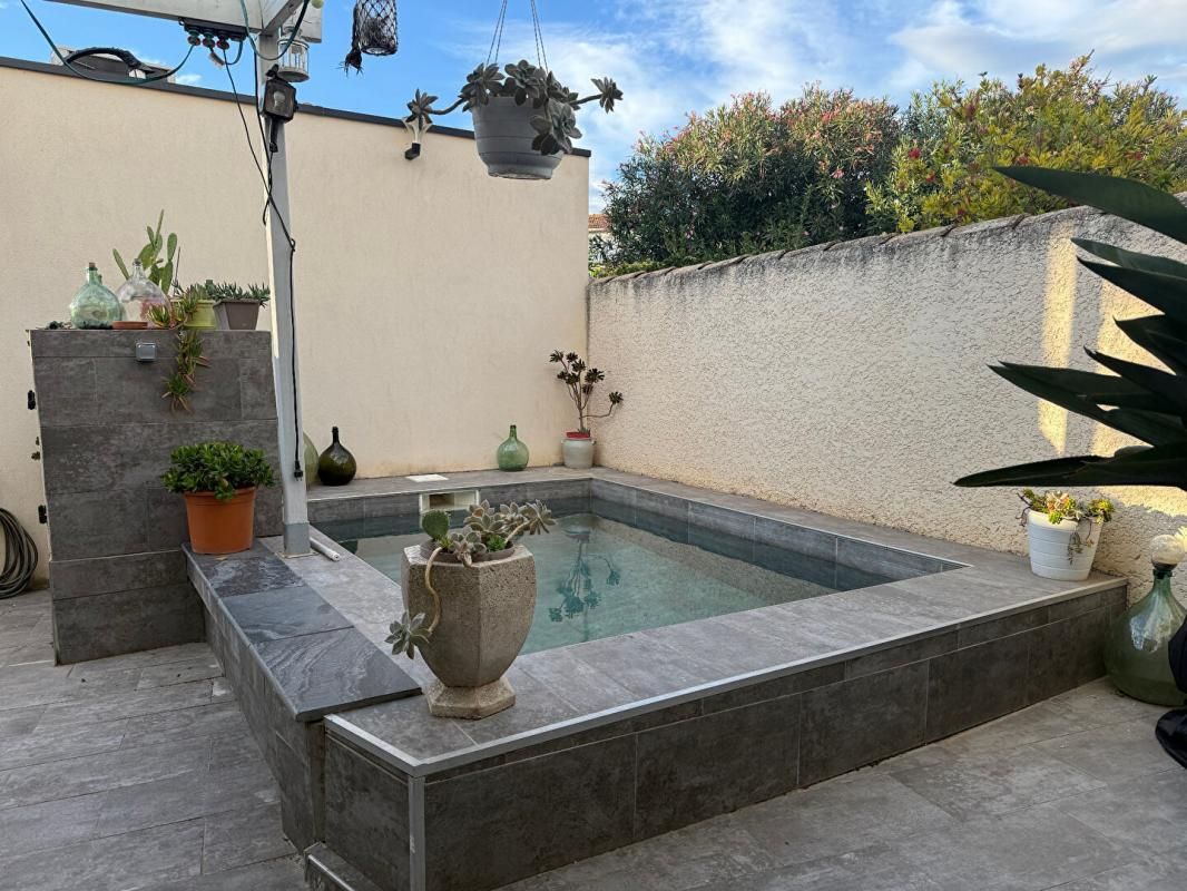 AIGUES-MORTES Maison 5 pièce(s) 189 m2 2