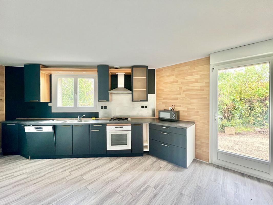 THOIRY Thoiry - Maison individuelle 4 pièces 138 m2 2