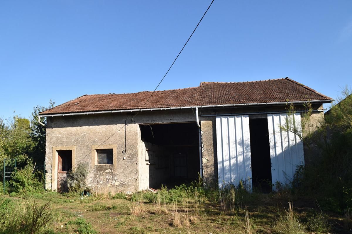 CHEPPY Grange Cheppy 150 m2 avec terrain 1